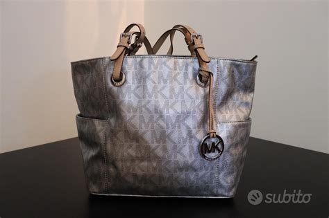 borsa michael kors grigia|Michael Kors Collection .